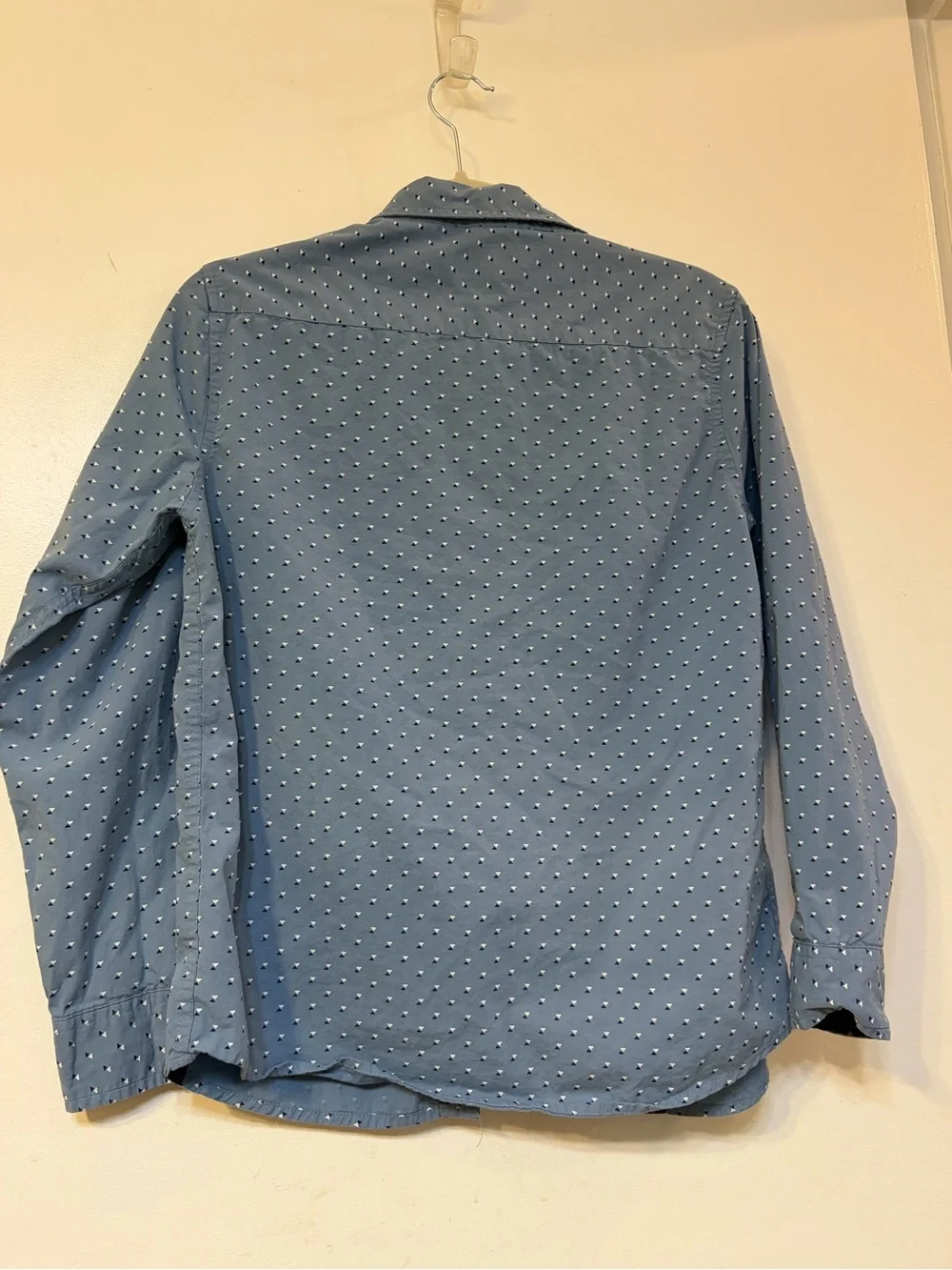 Kenneth Cole light blue
